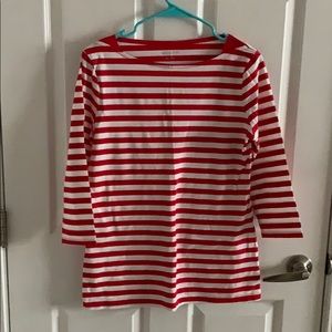 3/4 sleeve red and white striped shirt